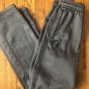 Men’s small under armour sweats